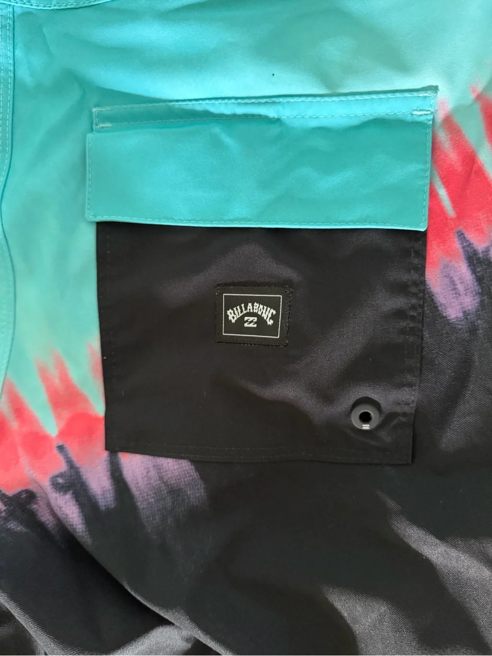 NWT Billabong men’s Teal, Black & Pink Boardshorts